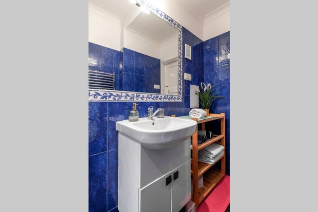 Blue Peace-Apartment With Free Parking In Center For 1-6 People Krakow Ngoại thất bức ảnh