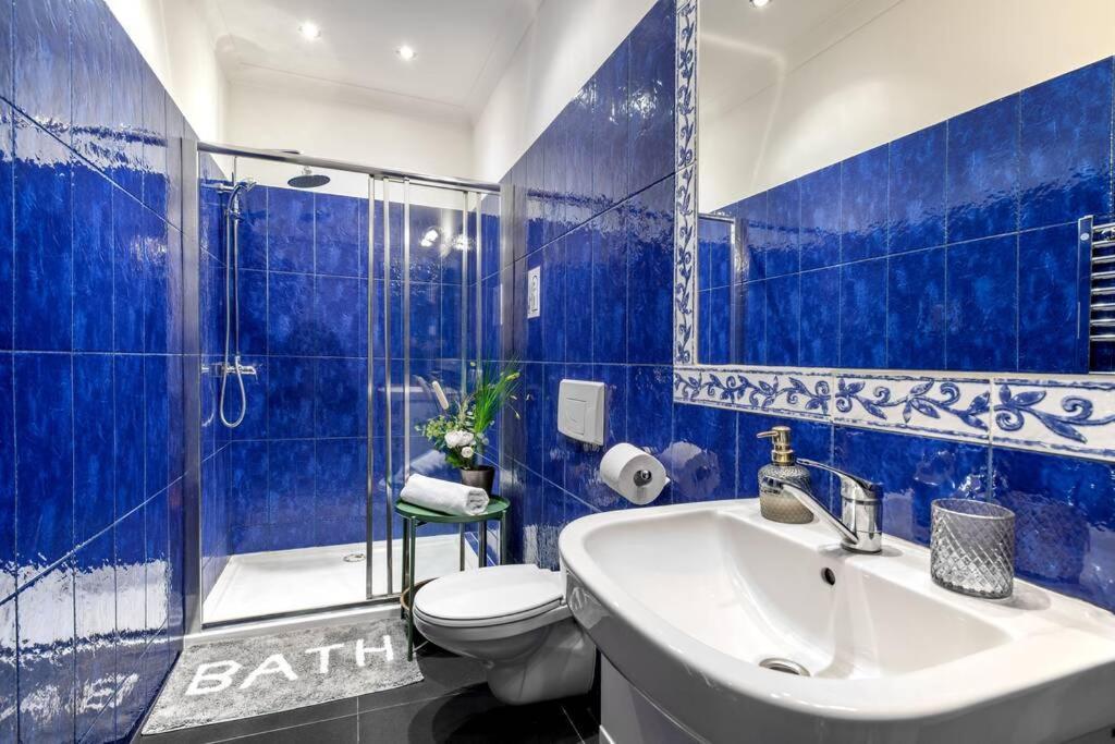Blue Peace-Apartment With Free Parking In Center For 1-6 People Krakow Ngoại thất bức ảnh