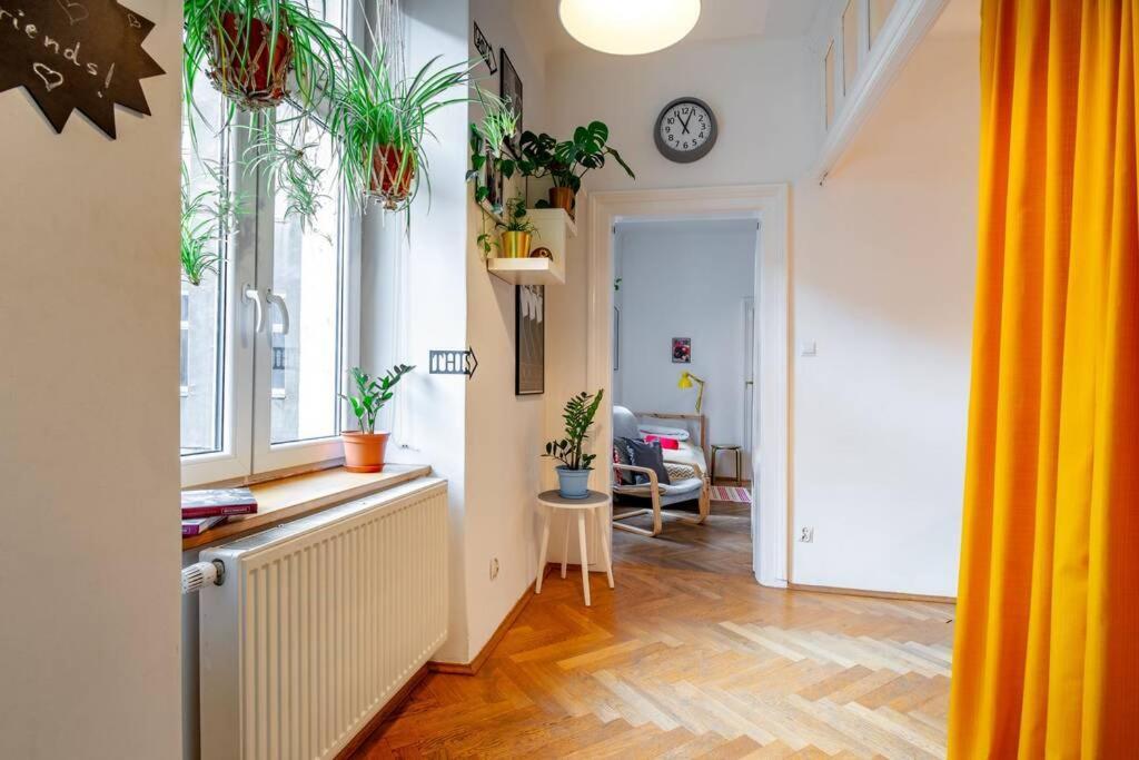 Blue Peace-Apartment With Free Parking In Center For 1-6 People Krakow Ngoại thất bức ảnh