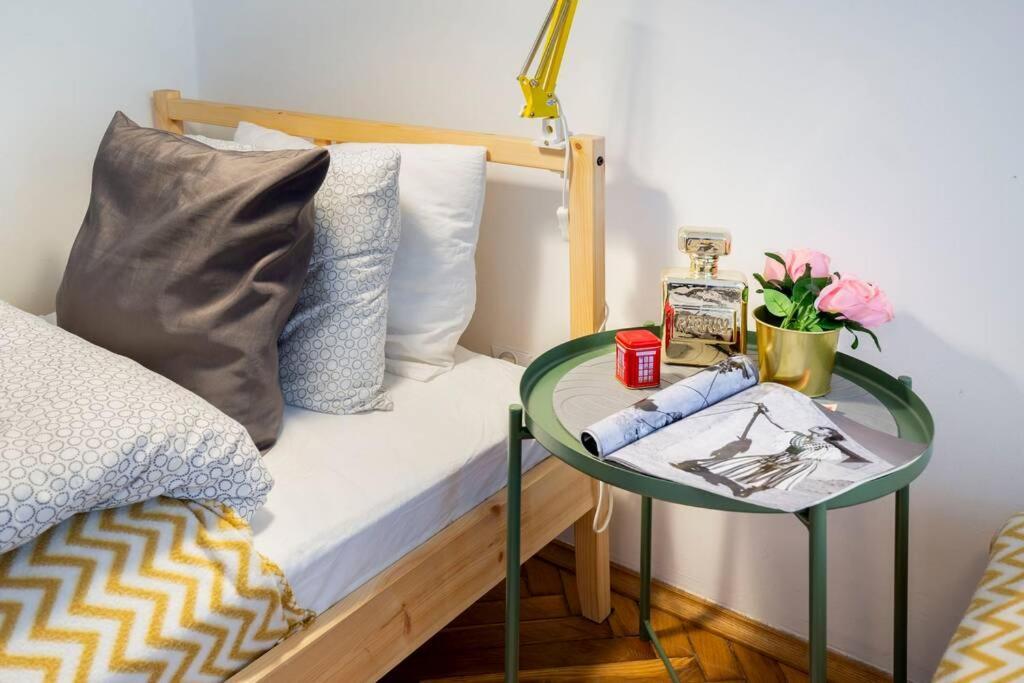 Blue Peace-Apartment With Free Parking In Center For 1-6 People Krakow Ngoại thất bức ảnh